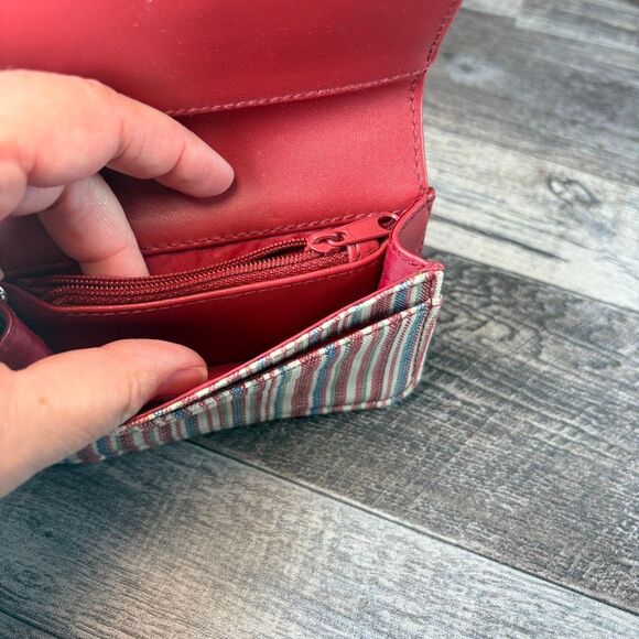 Longaberger Homestead Striped Magnetic Closure Coin Purse W/ Key Chain, - Picture 4 of 4